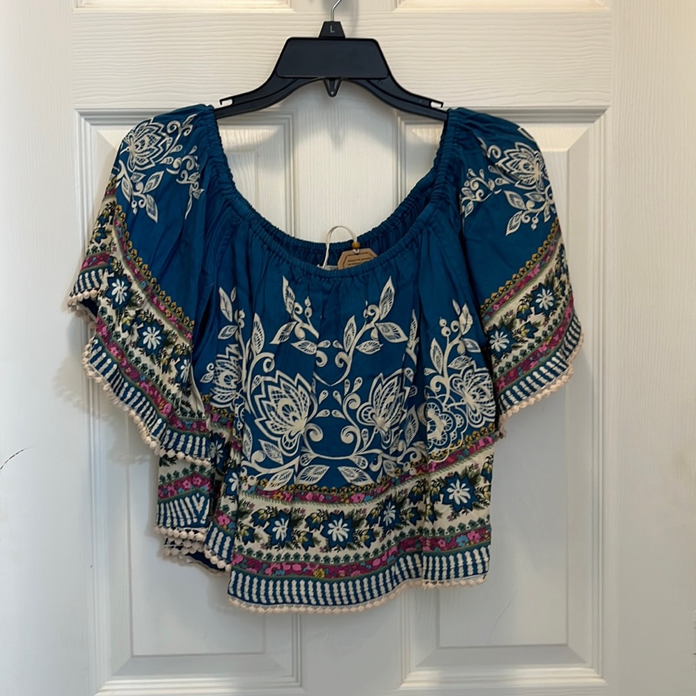 Sabrina crop top size medium Natural Life